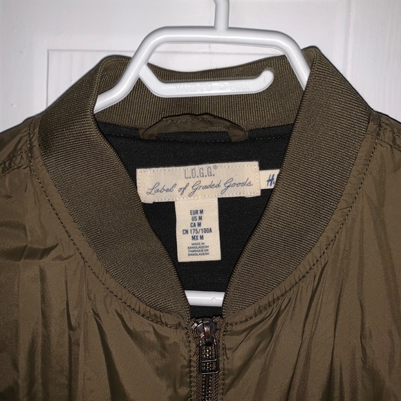 Army Green Men’s Bomber Jacket - Picture 2 of 4